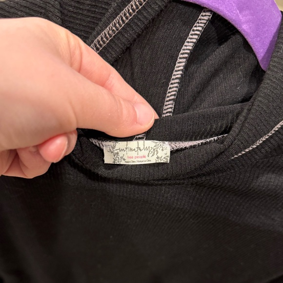 Intimately Free People. - Picture 3 of 3